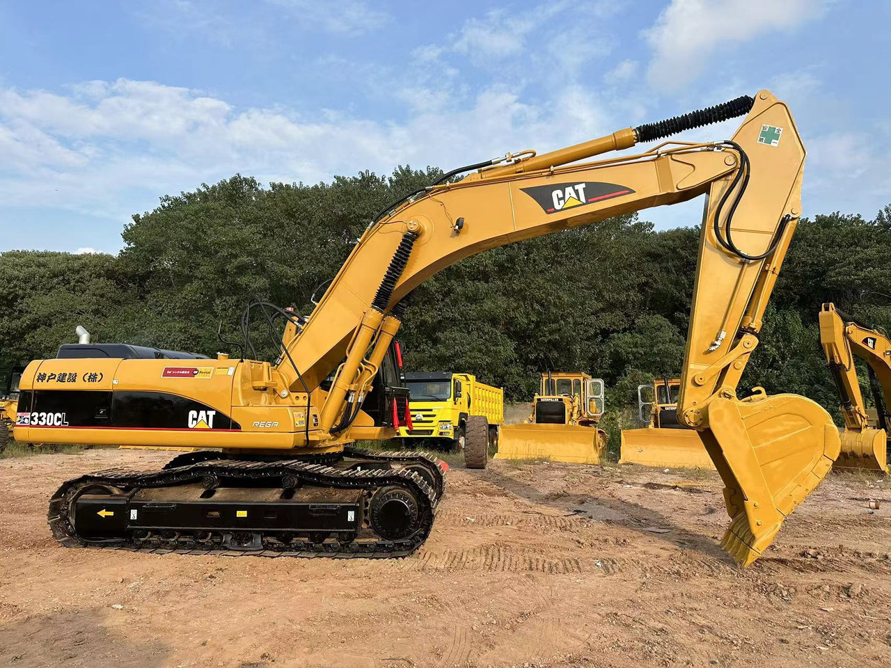 CATERPILLAR 330CL - Ekskavator: gambar 2 CATERPILLAR 330CL - Ekskavator: gambar 2