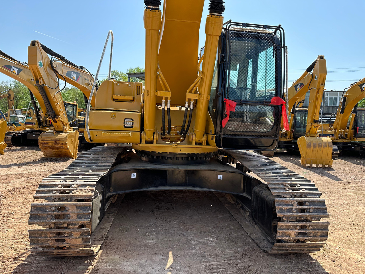 CATERPILLAR 330CL - Ekskavator perayap: gambar 4 CATERPILLAR 330CL - Ekskavator perayap: gambar 4