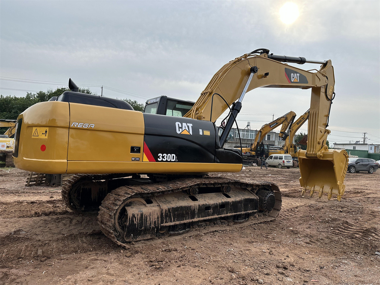 CATERPILLAR 330D - Ekskavator perayap: gambar 1 CATERPILLAR 330D - Ekskavator perayap: gambar 1