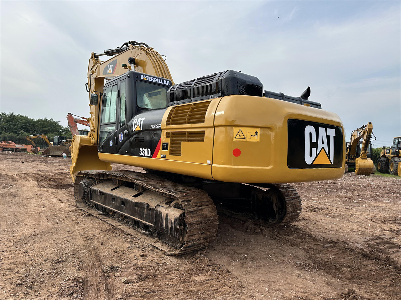 CATERPILLAR 330D - Ekskavator perayap: gambar 5 CATERPILLAR 330D - Ekskavator perayap: gambar 5