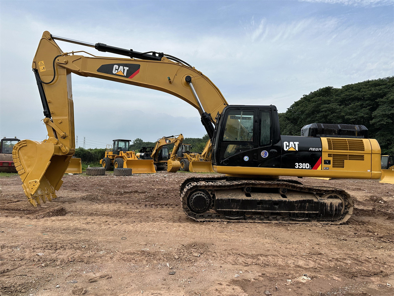 CATERPILLAR 330D - Ekskavator perayap: gambar 5 CATERPILLAR 330D - Ekskavator perayap: gambar 5