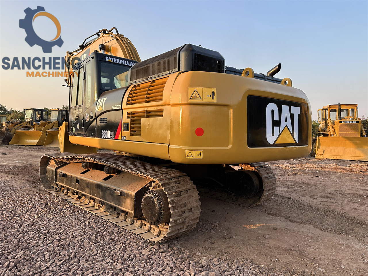 CATERPILLAR 330D2L - Ekskavator perayap: gambar 5 CATERPILLAR 330D2L - Ekskavator perayap: gambar 5