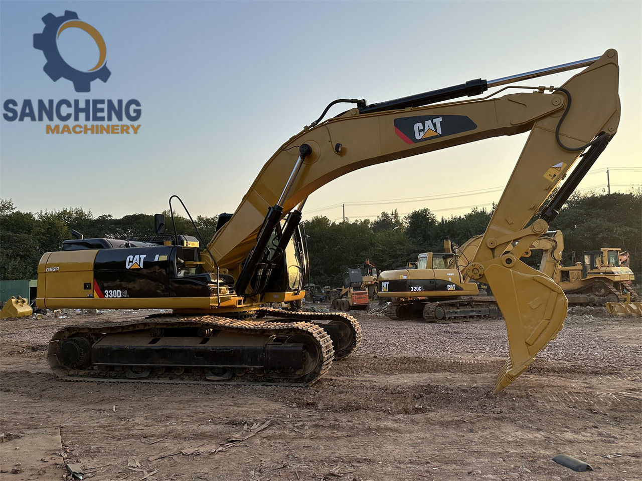 Ekskavator perayap CATERPILLAR 330D2L: gambar 10