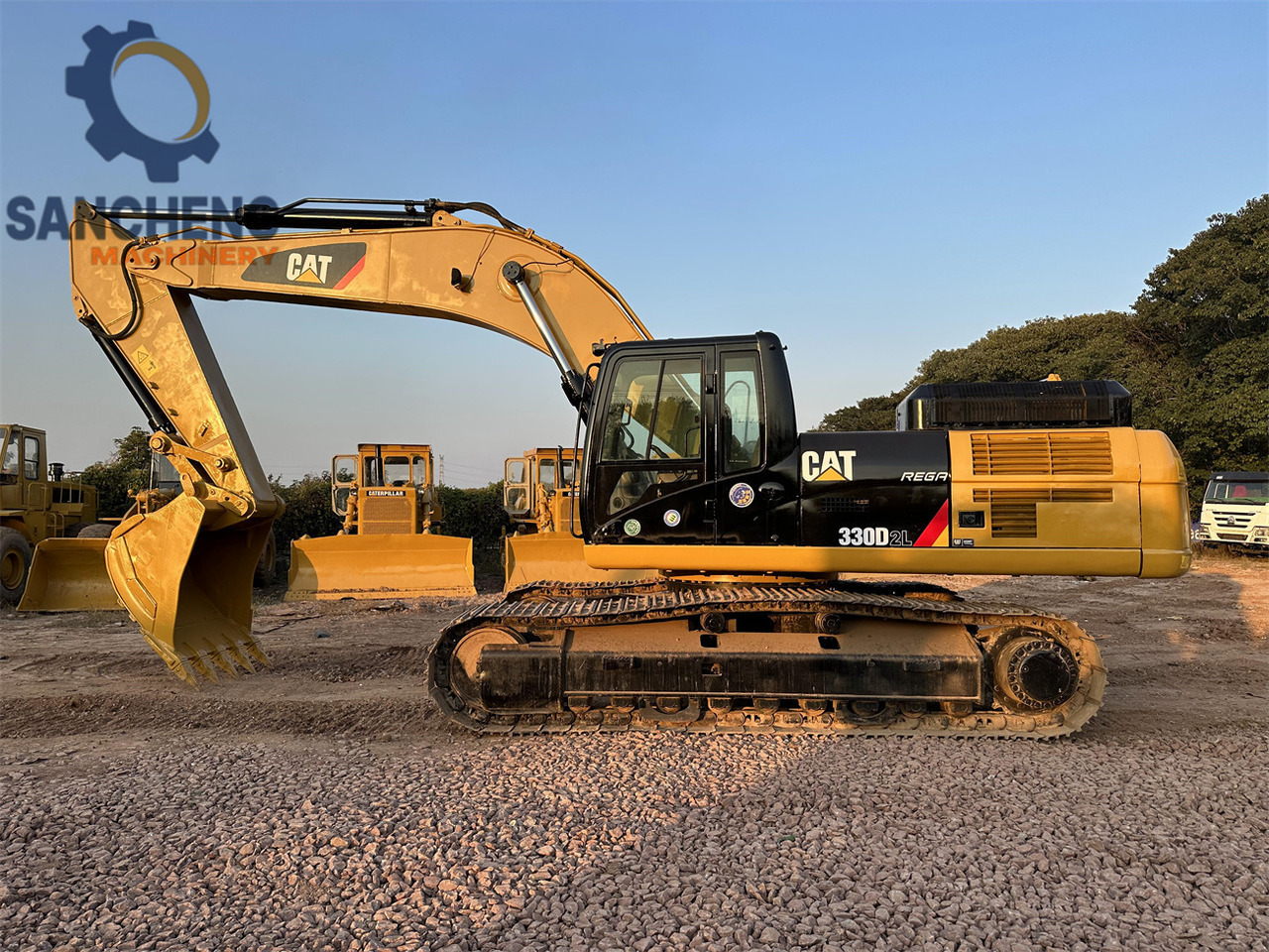 CATERPILLAR 330D2L - Ekskavator perayap: gambar 4 CATERPILLAR 330D2L - Ekskavator perayap: gambar 4