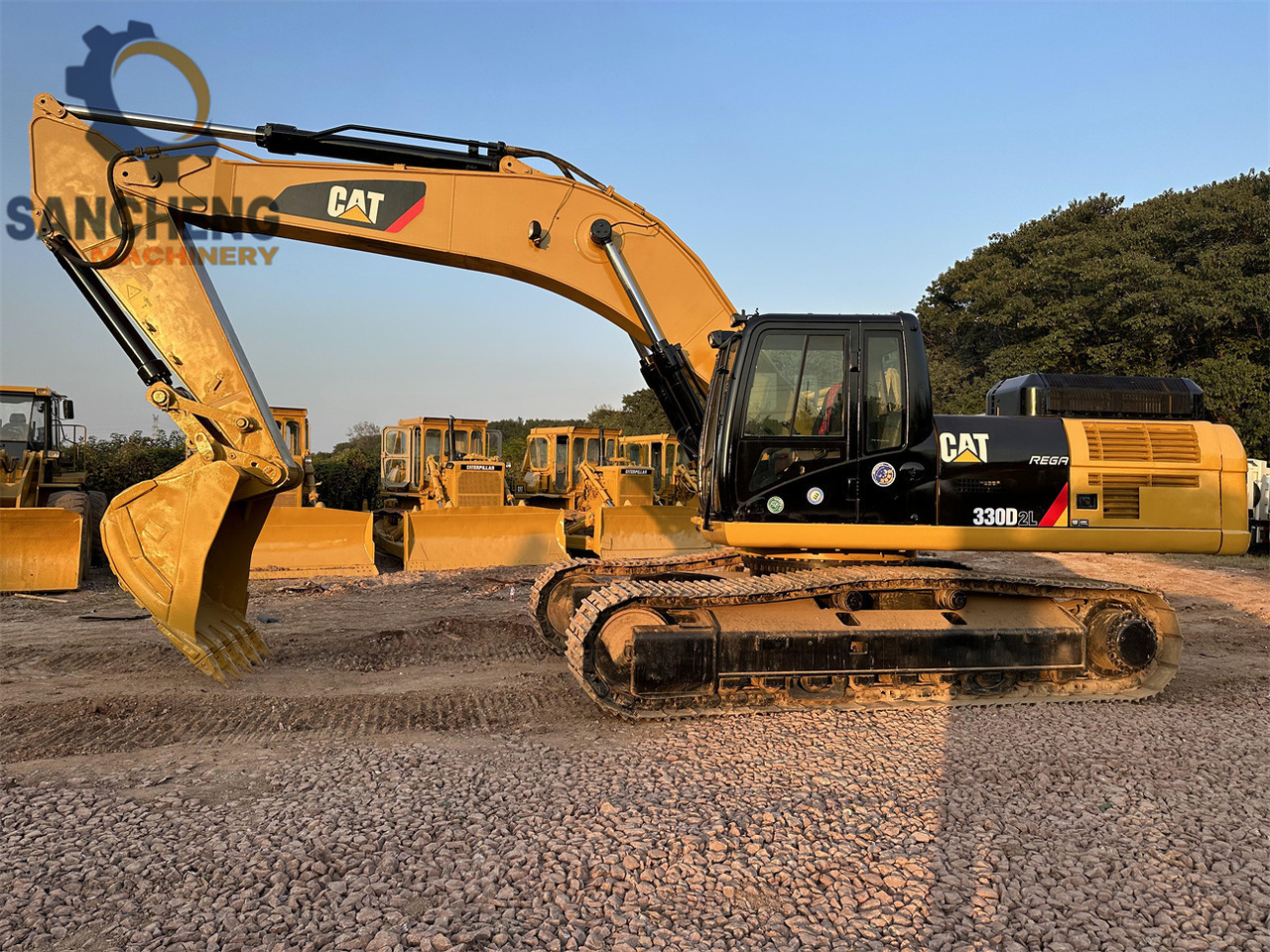 CATERPILLAR 330D2L - Ekskavator perayap: gambar 2 CATERPILLAR 330D2L - Ekskavator perayap: gambar 2