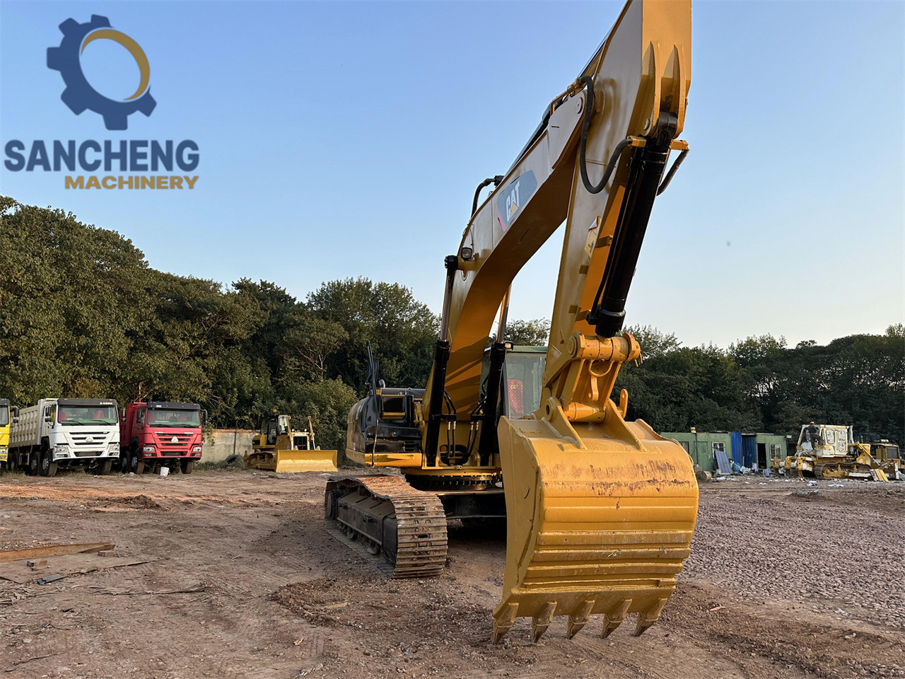 Ekskavator perayap CATERPILLAR 330D2L: gambar 11