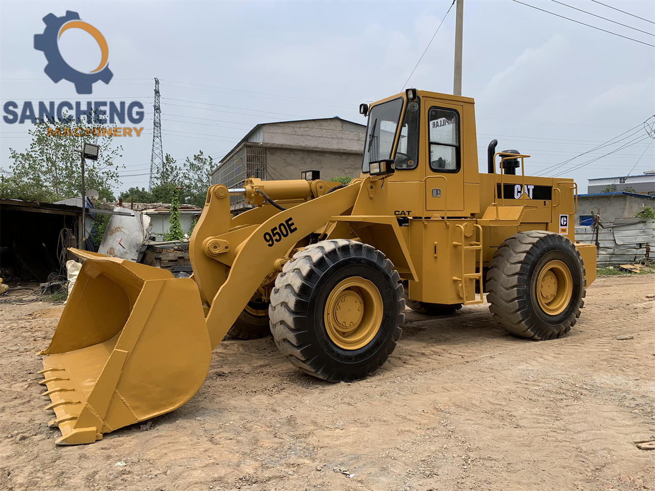 CATERPILLAR 950E - Wheel loader: gambar 5 CATERPILLAR 950E - Wheel loader: gambar 5