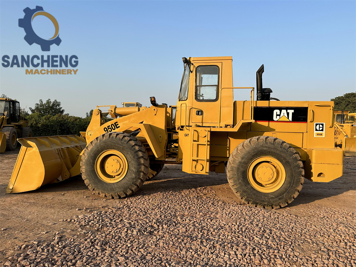CATERPILLAR 950E - Wheel loader: gambar 3 CATERPILLAR 950E - Wheel loader: gambar 3