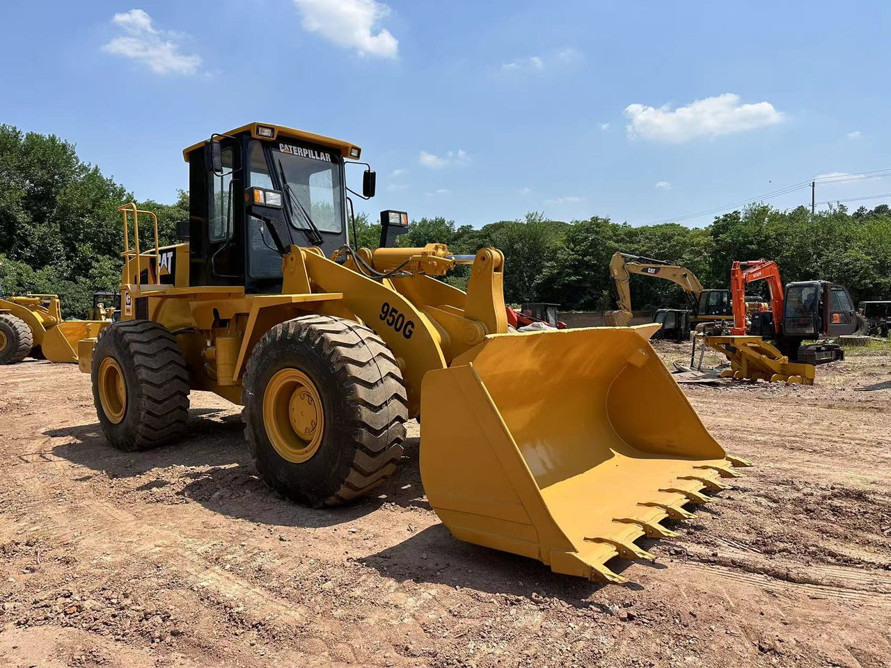 CATERPILLAR 950G - Wheel loader: gambar 2 CATERPILLAR 950G - Wheel loader: gambar 2