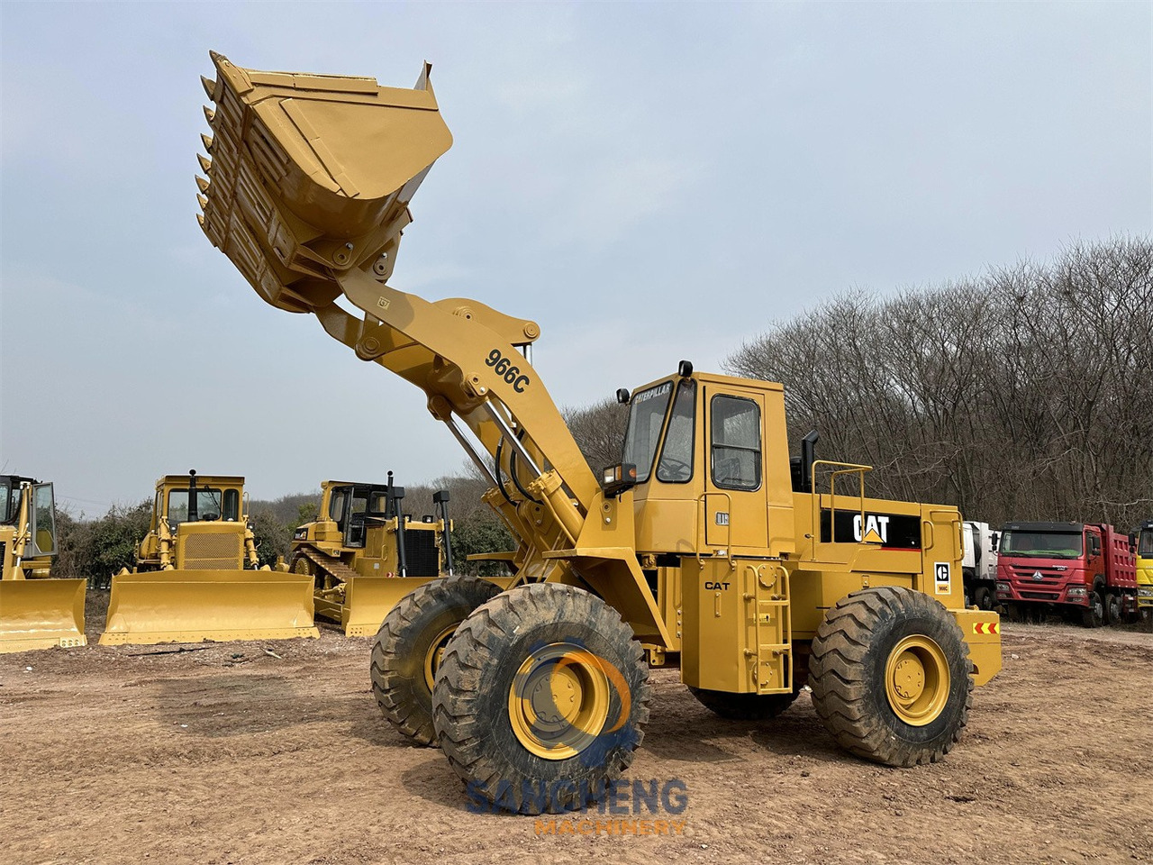 CATERPILLAR 966C - Wheel loader: gambar 1 CATERPILLAR 966C - Wheel loader: gambar 1