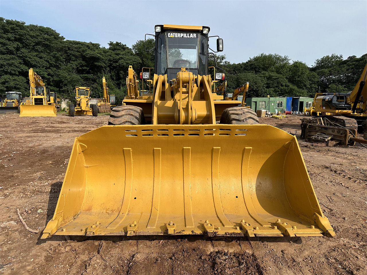 CATERPILLAR 966F - Wheel loader: gambar 4 CATERPILLAR 966F - Wheel loader: gambar 4