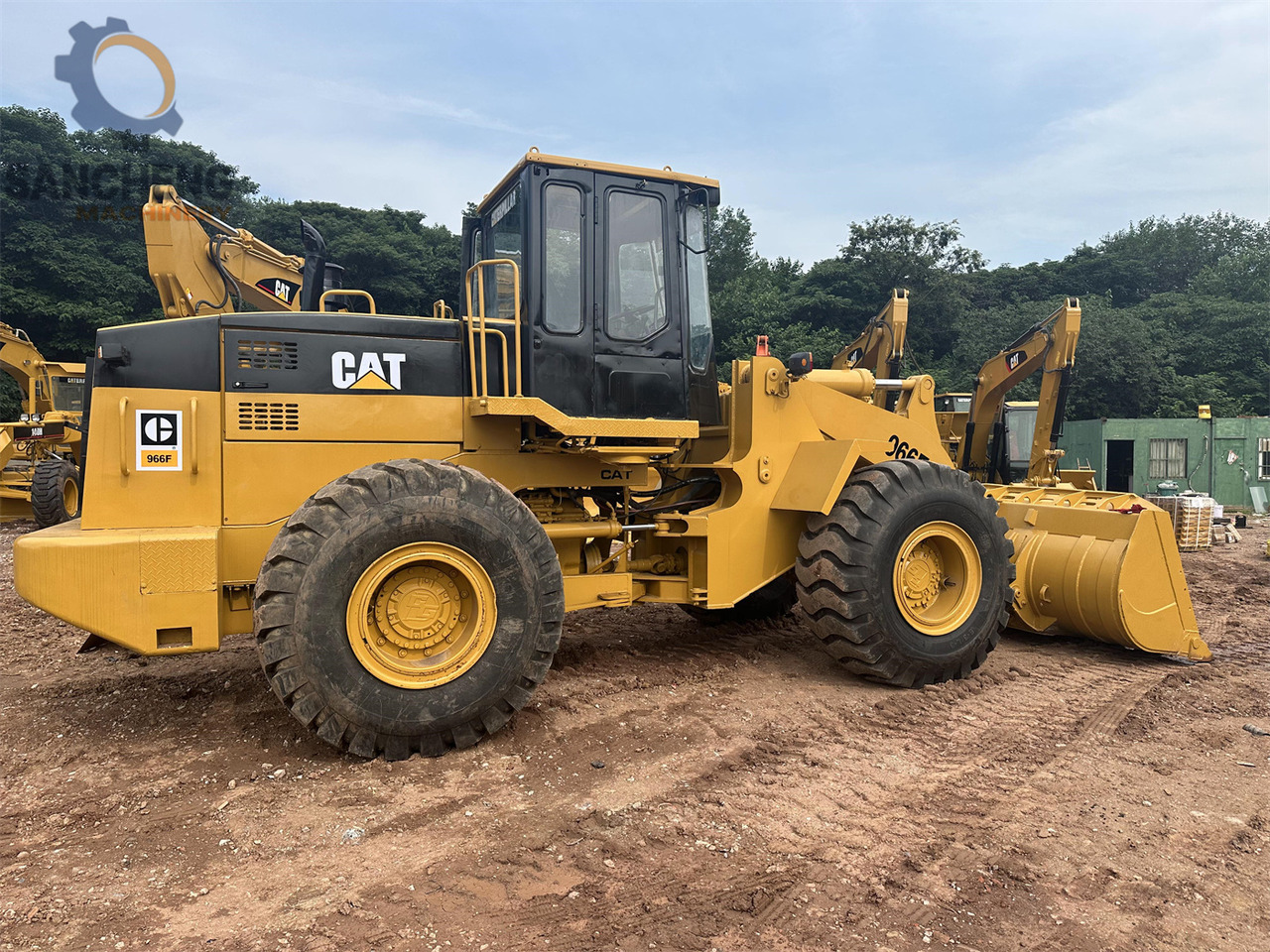 CATERPILLAR 966F - Wheel loader: gambar 3 CATERPILLAR 966F - Wheel loader: gambar 3