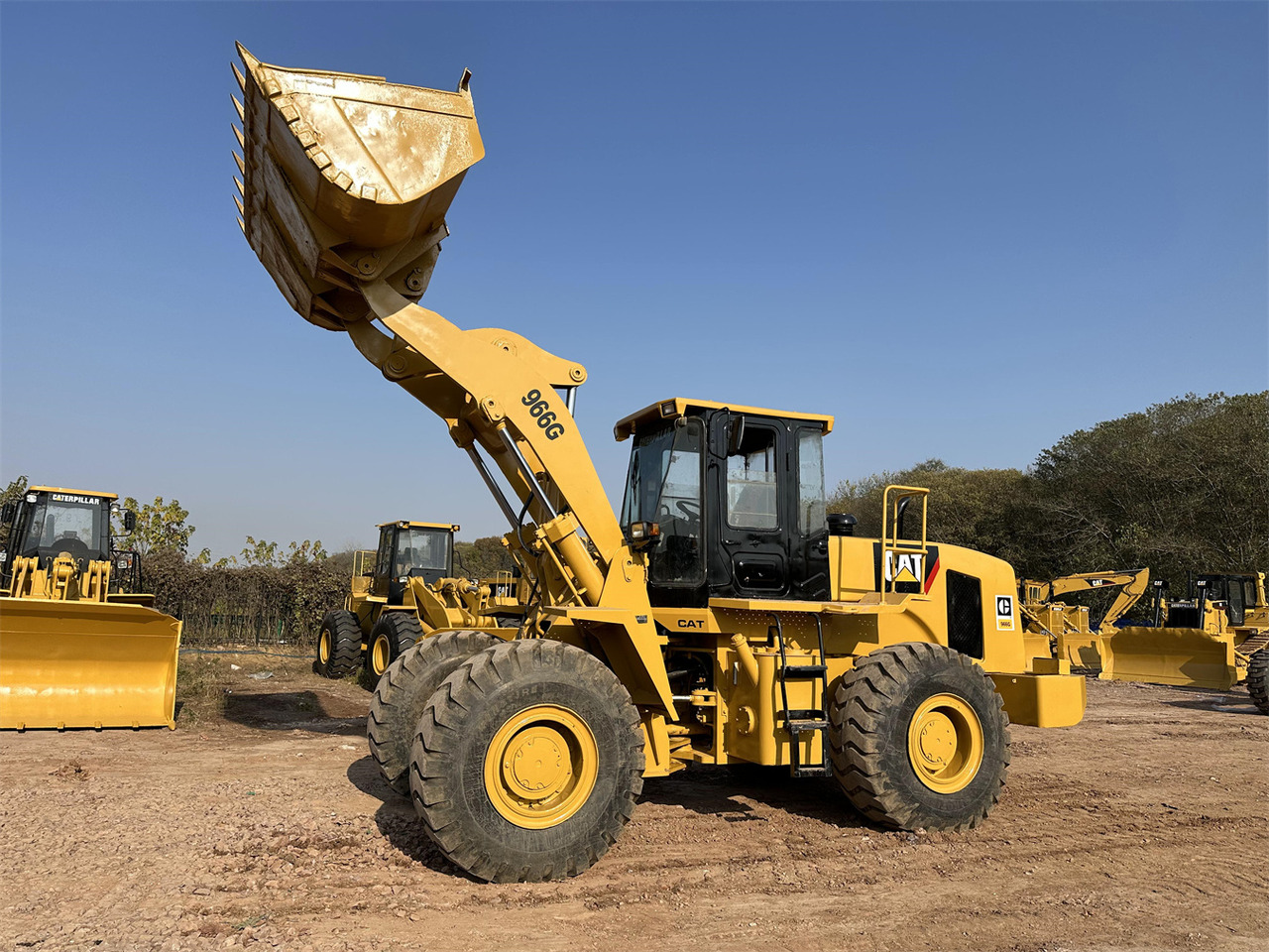 CATERPILLAR 966G - Wheel loader: gambar 2 CATERPILLAR 966G - Wheel loader: gambar 2