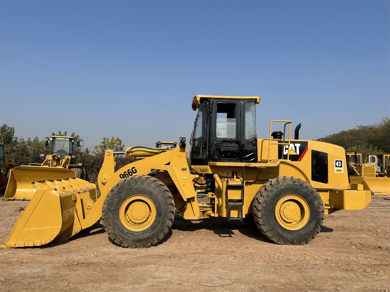 CATERPILLAR 966G - Wheel loader: gambar 2 CATERPILLAR 966G - Wheel loader: gambar 2