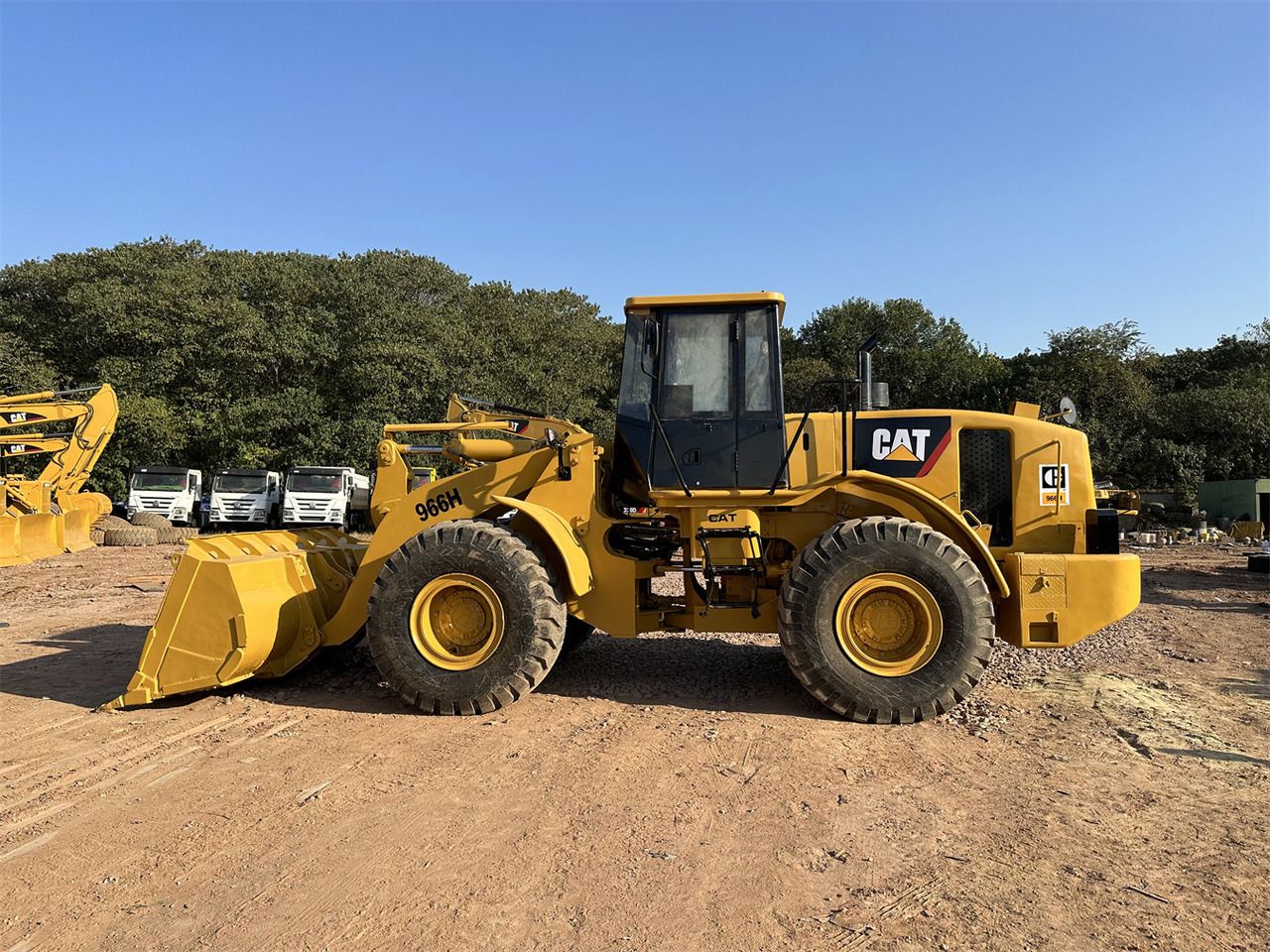 CATERPILLAR 966H - Wheel loader: gambar 1 CATERPILLAR 966H - Wheel loader: gambar 1