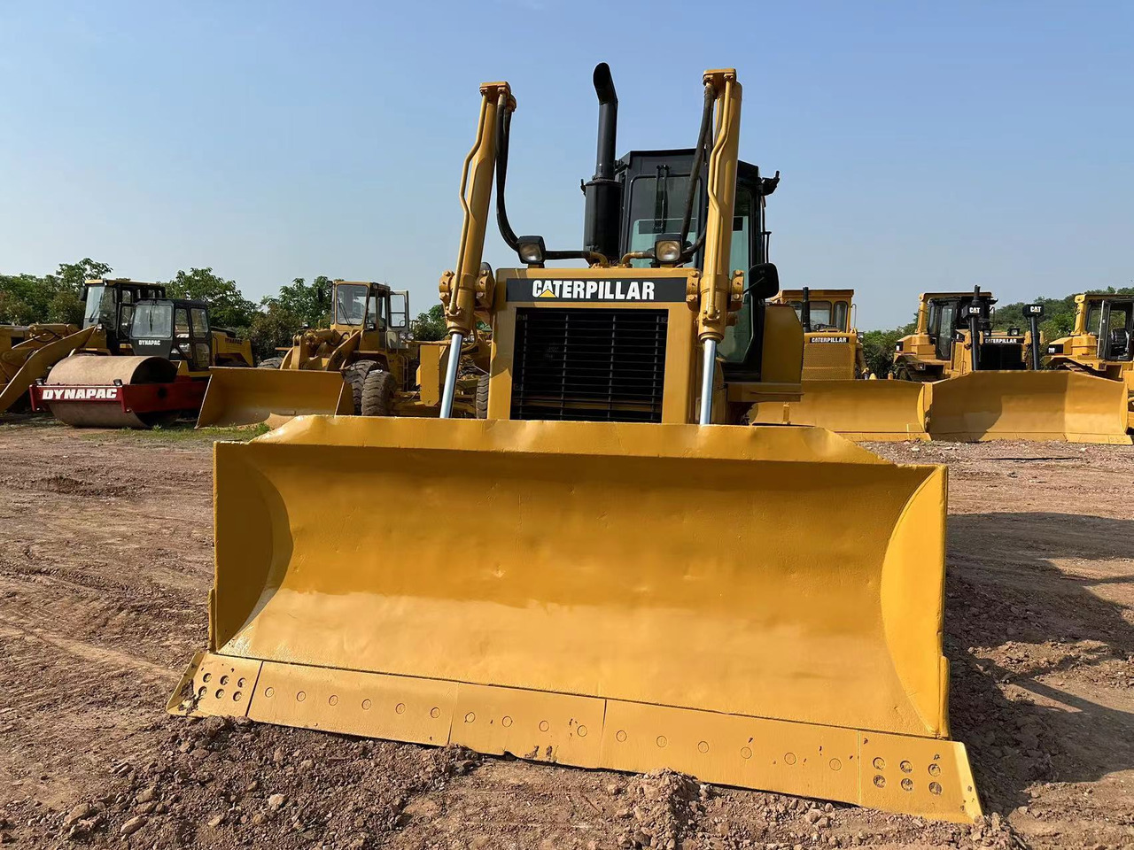 CATERPILLAR D6G Crawler Dozer - Bulldozer: gambar 4 CATERPILLAR D6G Crawler Dozer - Bulldozer: gambar 4