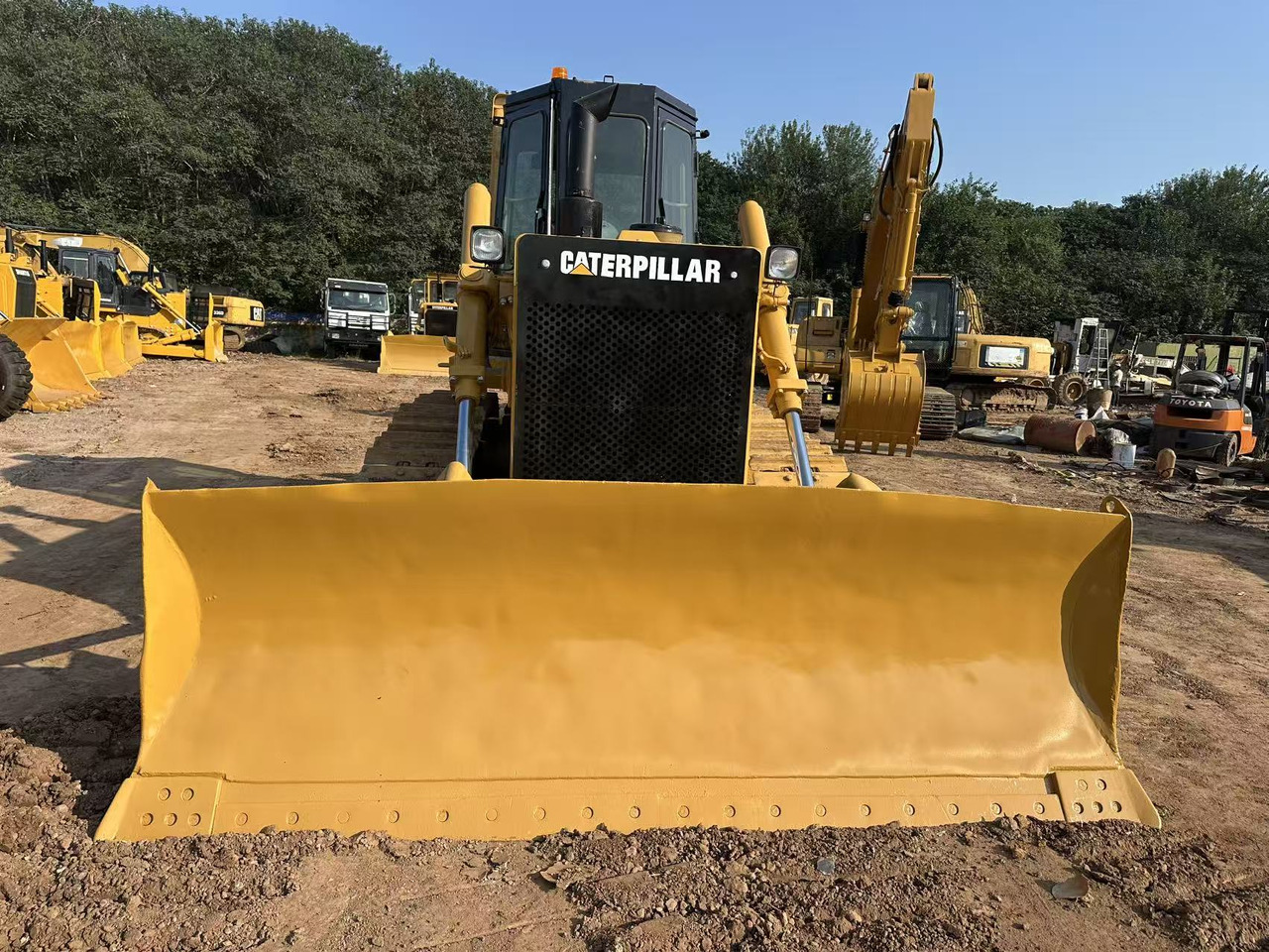 CATERPILLAR D6G Crawler Dozer - Bulldozer: gambar 4 CATERPILLAR D6G Crawler Dozer - Bulldozer: gambar 4