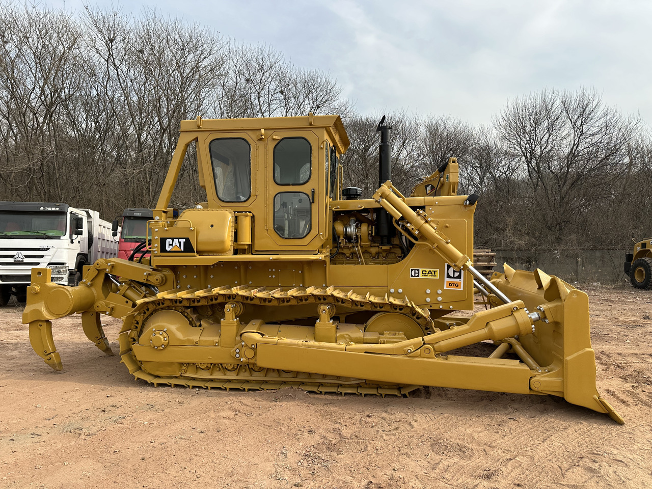 CATERPILLAR D7G - Bulldozer: gambar 3 CATERPILLAR D7G - Bulldozer: gambar 3