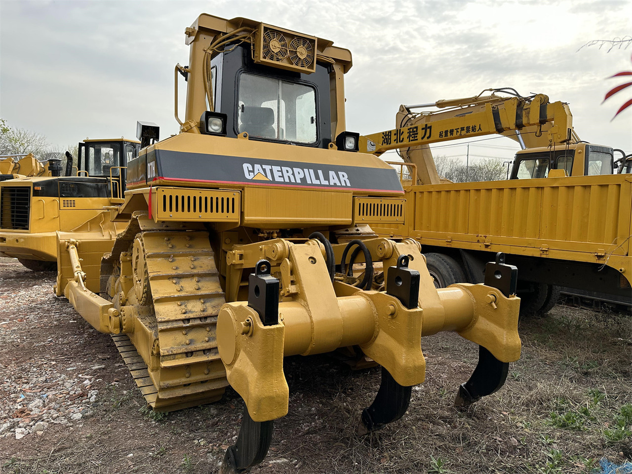 Bulldozer CATERPILLAR D7H: gambar 6