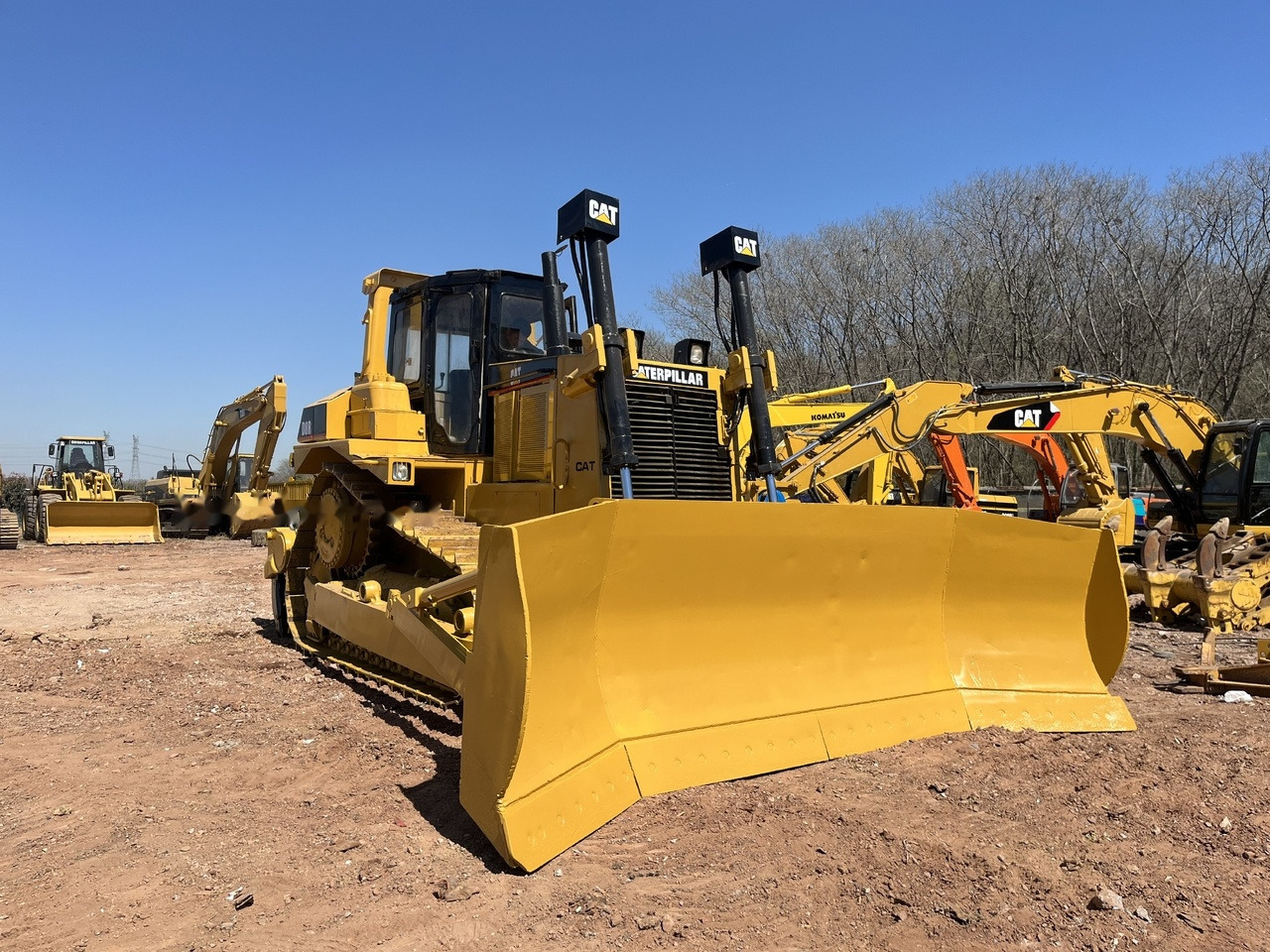 CATERPILLAR D8R - Bulldozer: gambar 3 CATERPILLAR D8R - Bulldozer: gambar 3