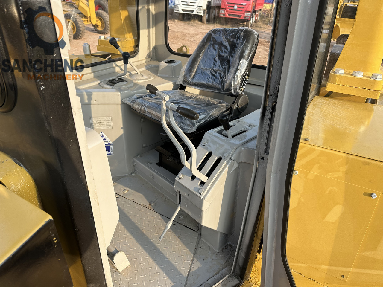 Bulldozer CATERPILLAR D8R: gambar 6