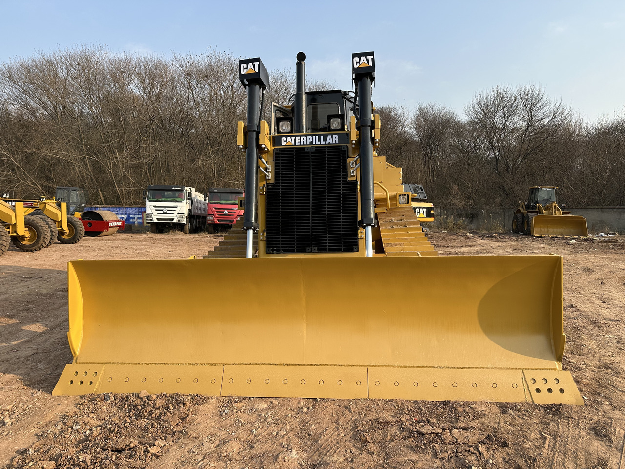 CATERPILLAR D8R - Bulldozer: gambar 5 CATERPILLAR D8R - Bulldozer: gambar 5