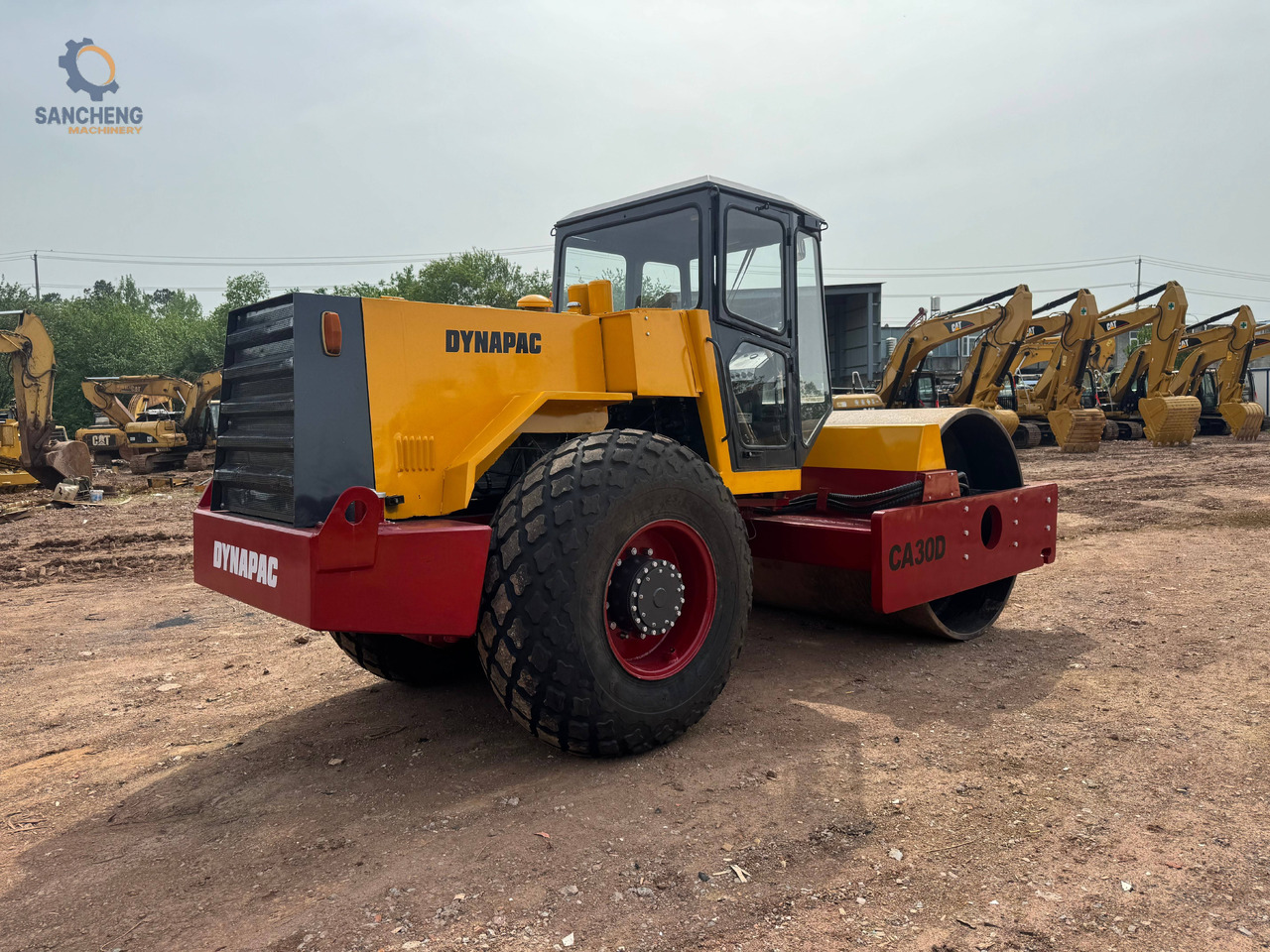 DYNAPAC CA30D - Roller: gambar 3 DYNAPAC CA30D - Roller: gambar 3