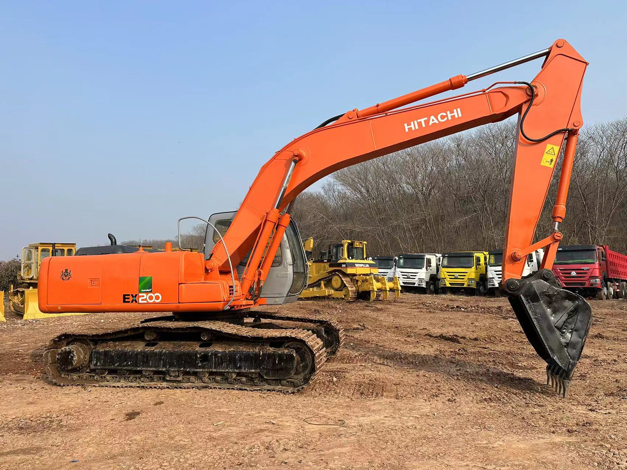 HITACHI EX200 - Ekskavator perayap: gambar 4 HITACHI EX200 - Ekskavator perayap: gambar 4