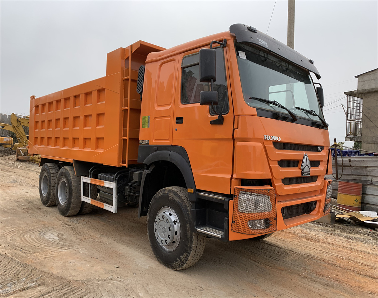 HOWO 371hp - Truk jungkit: gambar 2 HOWO 371hp - Truk jungkit: gambar 2