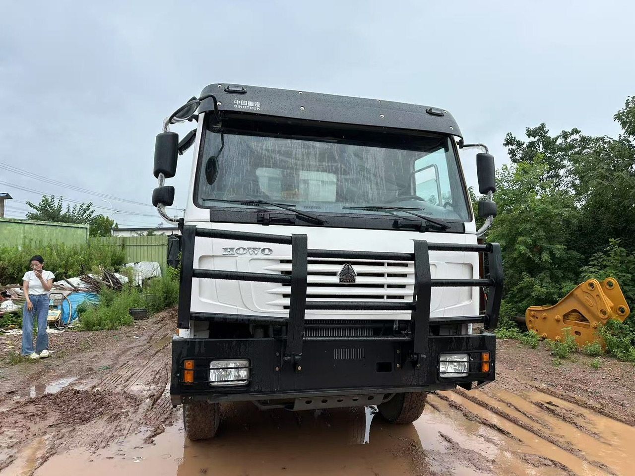 HOWO 371hp - Truk jungkit: gambar 2 HOWO 371hp - Truk jungkit: gambar 2