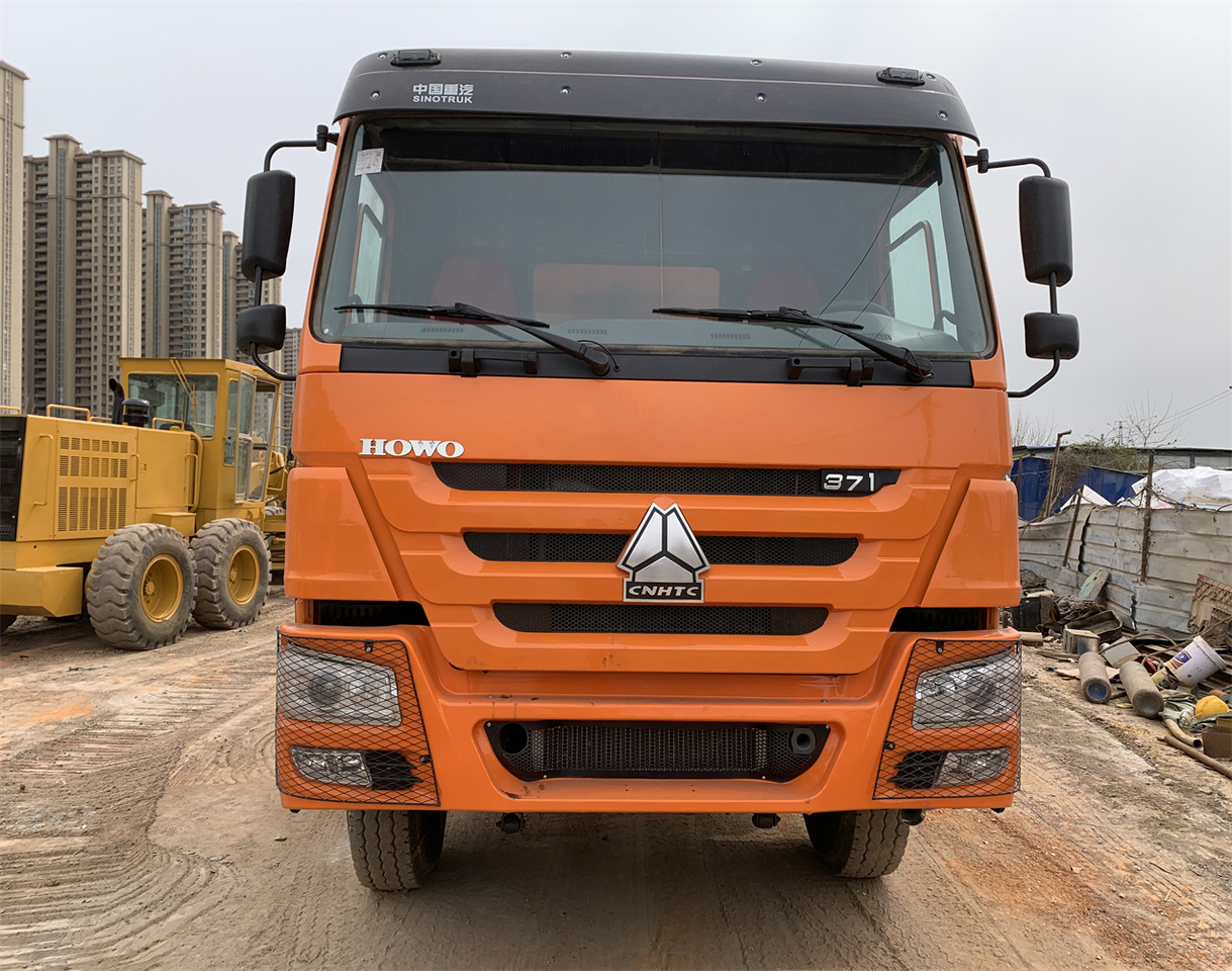 HOWO 371hp - Truk jungkit: gambar 3 HOWO 371hp - Truk jungkit: gambar 3