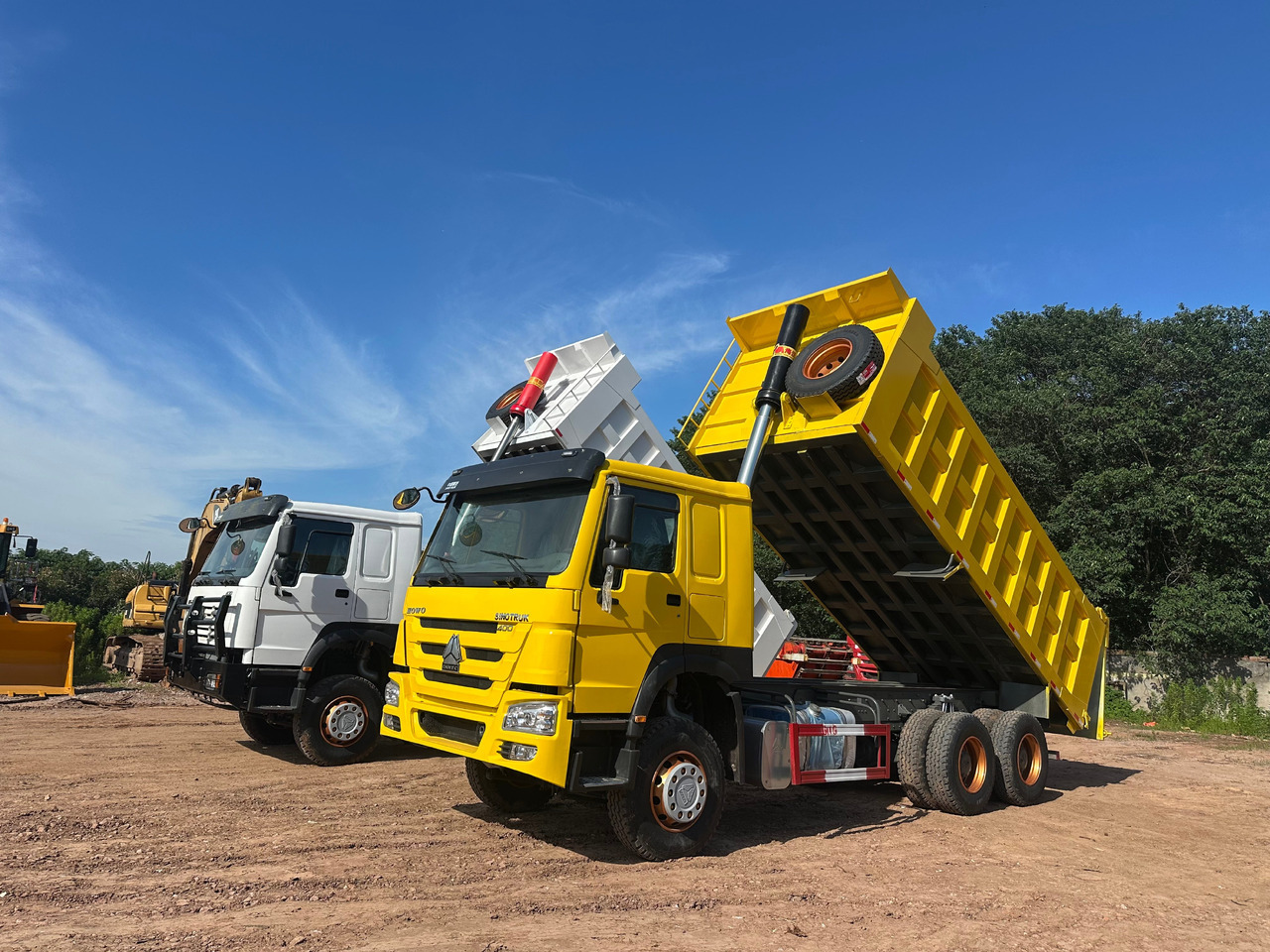 HOWO 400 - Truk jungkit: gambar 2 HOWO 400 - Truk jungkit: gambar 2