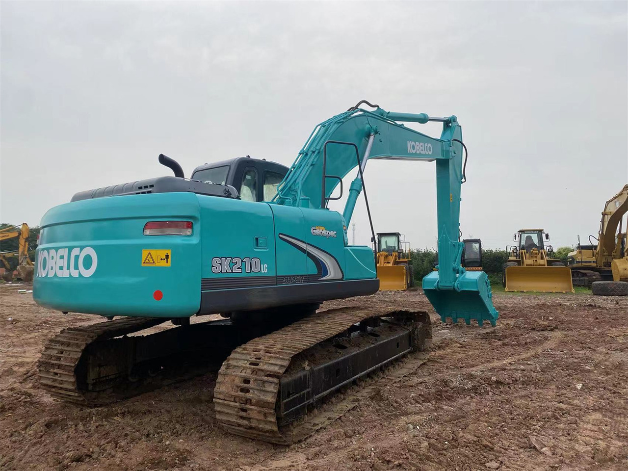 KOBELCO SK210LC-8 - Ekskavator perayap: gambar 1 KOBELCO SK210LC-8 - Ekskavator perayap: gambar 1