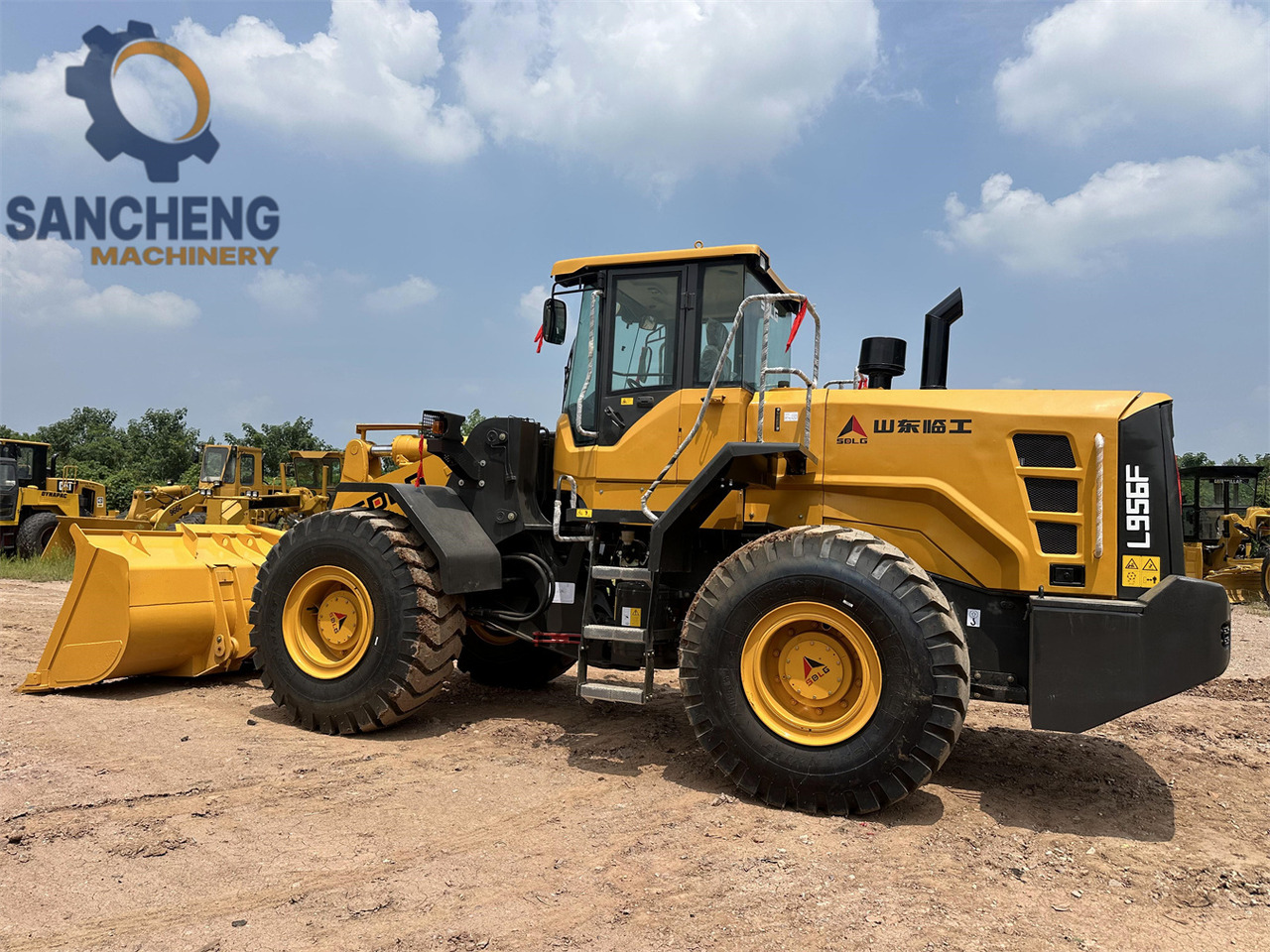 SDLG L956F - Wheel loader: gambar 2 SDLG L956F - Wheel loader: gambar 2