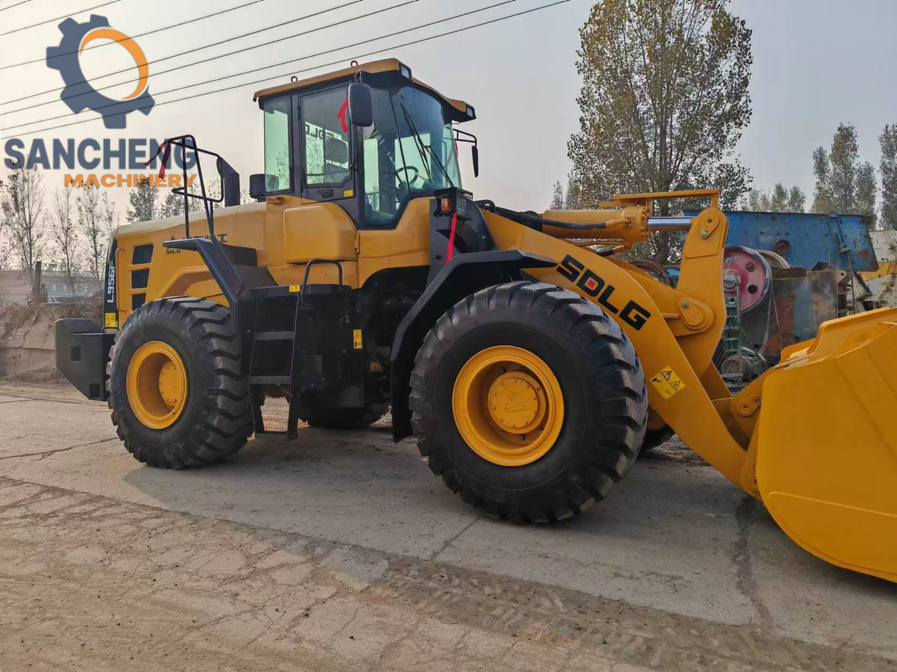 SDLG L956F - Wheel loader: gambar 1 SDLG L956F - Wheel loader: gambar 1