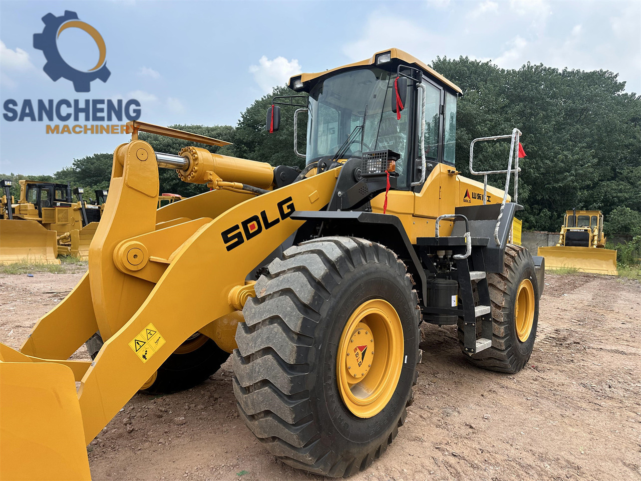 SDLG L956F - Wheel loader: gambar 5 SDLG L956F - Wheel loader: gambar 5