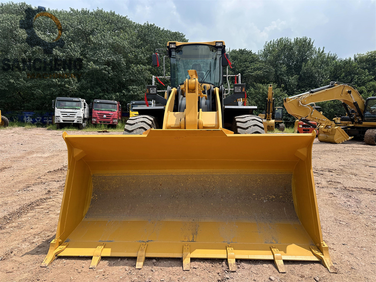 SDLG L956F - Wheel loader: gambar 5 SDLG L956F - Wheel loader: gambar 5