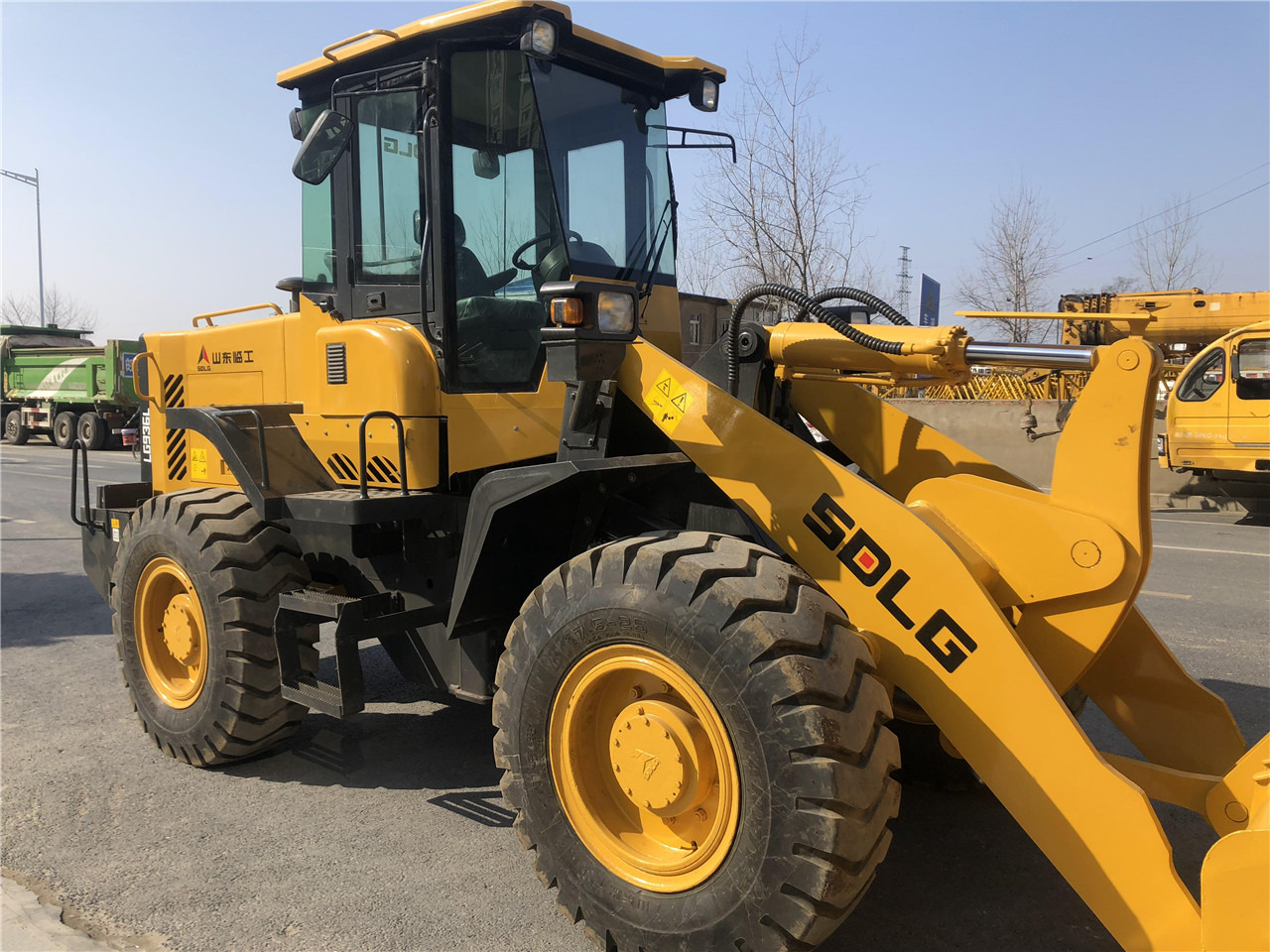 SDLG LG936L - Wheel loader: gambar 3 SDLG LG936L - Wheel loader: gambar 3
