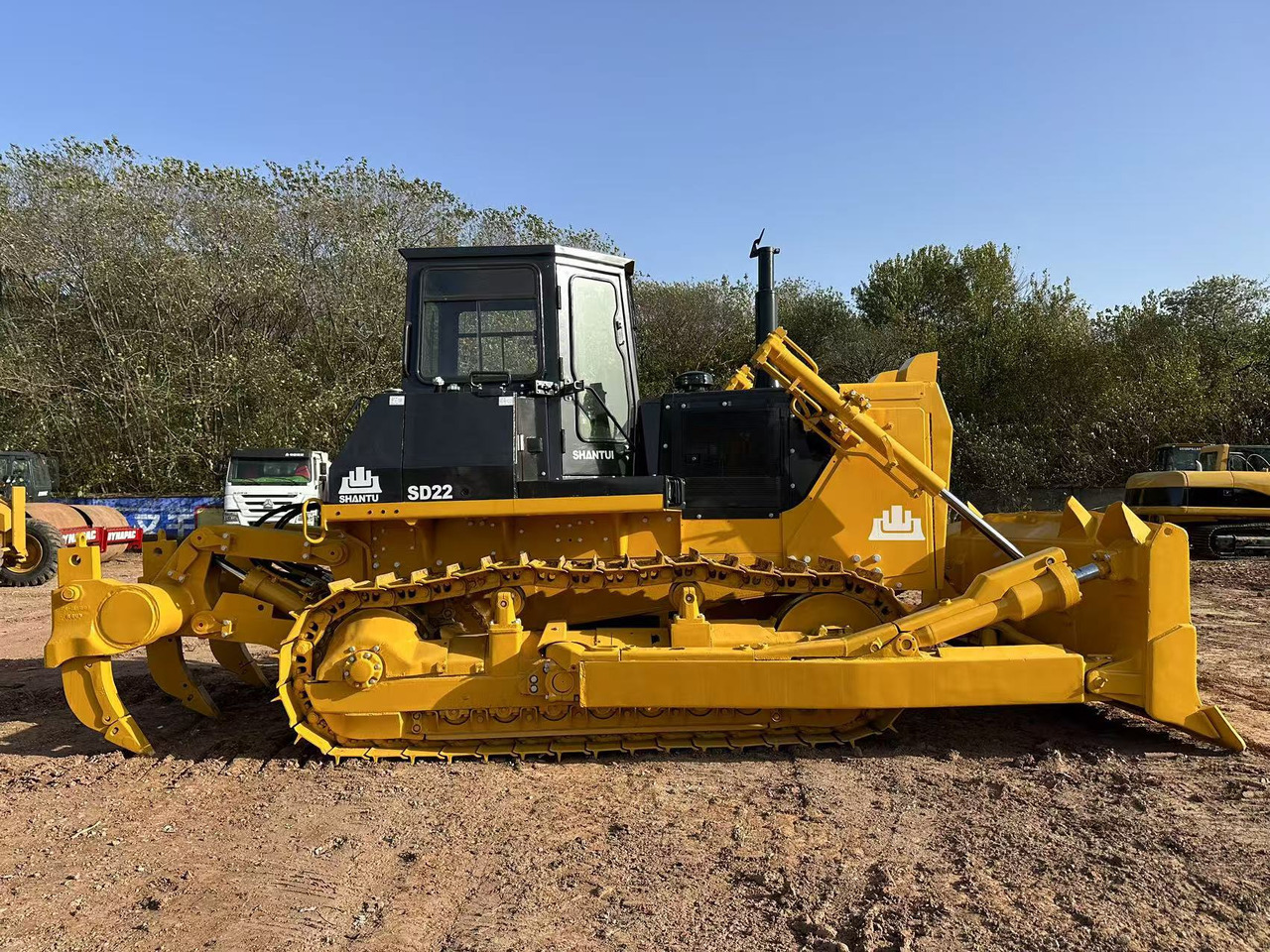 SHANTUI SD22 bulldozer - Bulldozer: gambar 3 SHANTUI SD22 bulldozer - Bulldozer: gambar 3