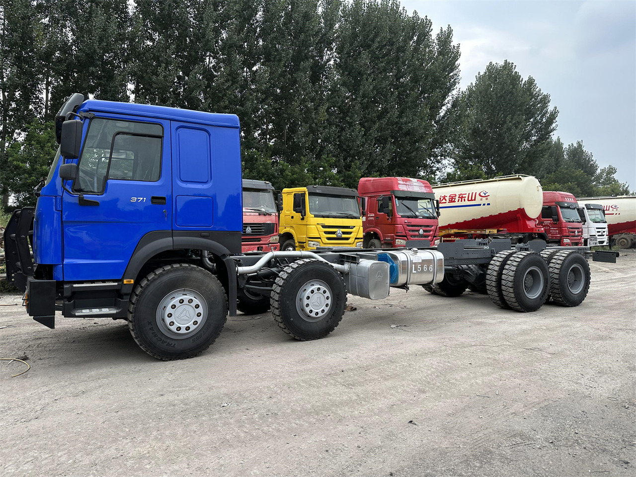 SINOTRUK HOWO 371 Chassis truck - Truk sasis: gambar 2 SINOTRUK HOWO 371 Chassis truck - Truk sasis: gambar 2