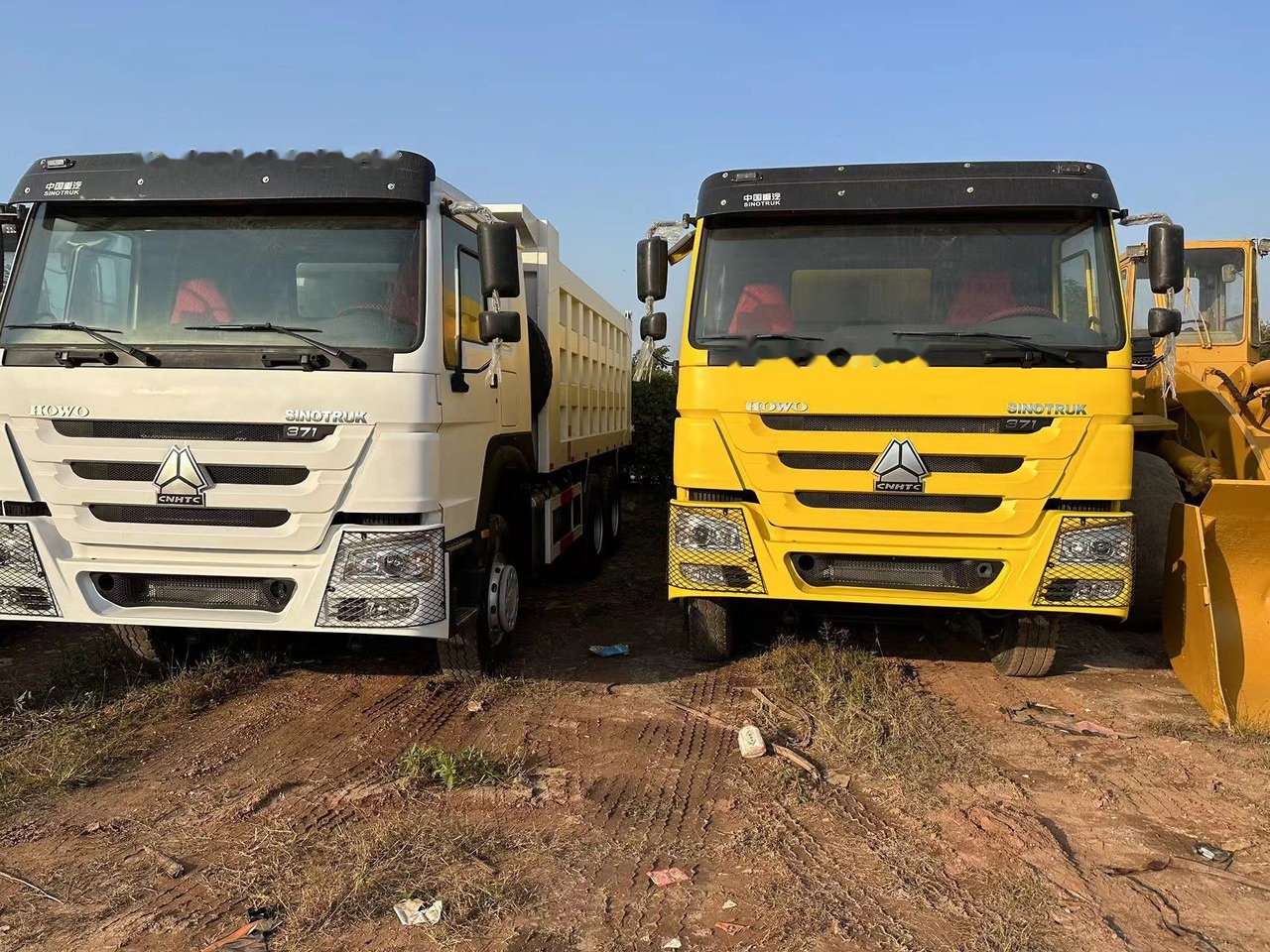 SINOTRUK HOWO HOWO 371 6x4 - Truk jungkit: gambar 1 SINOTRUK HOWO HOWO 371 6x4 - Truk jungkit: gambar 1