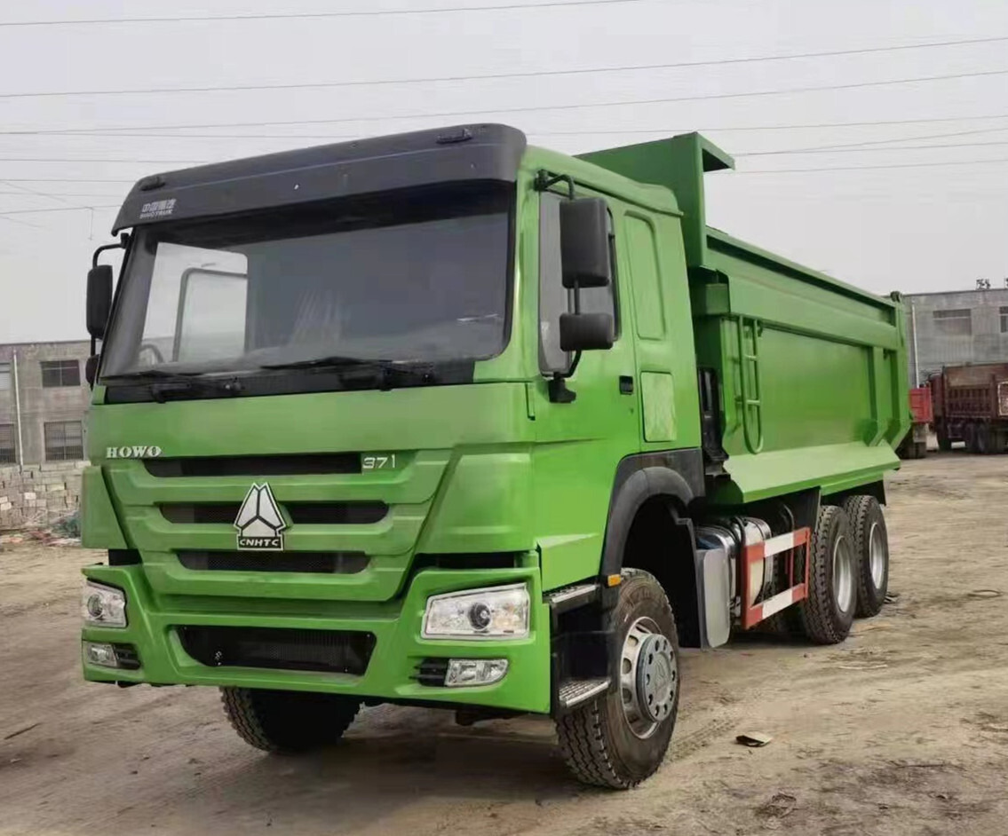 SINOTRUK Howo 6x4 Dump truck 371hp - Truk jungkit: gambar 2 SINOTRUK Howo 6x4 Dump truck 371hp - Truk jungkit: gambar 2