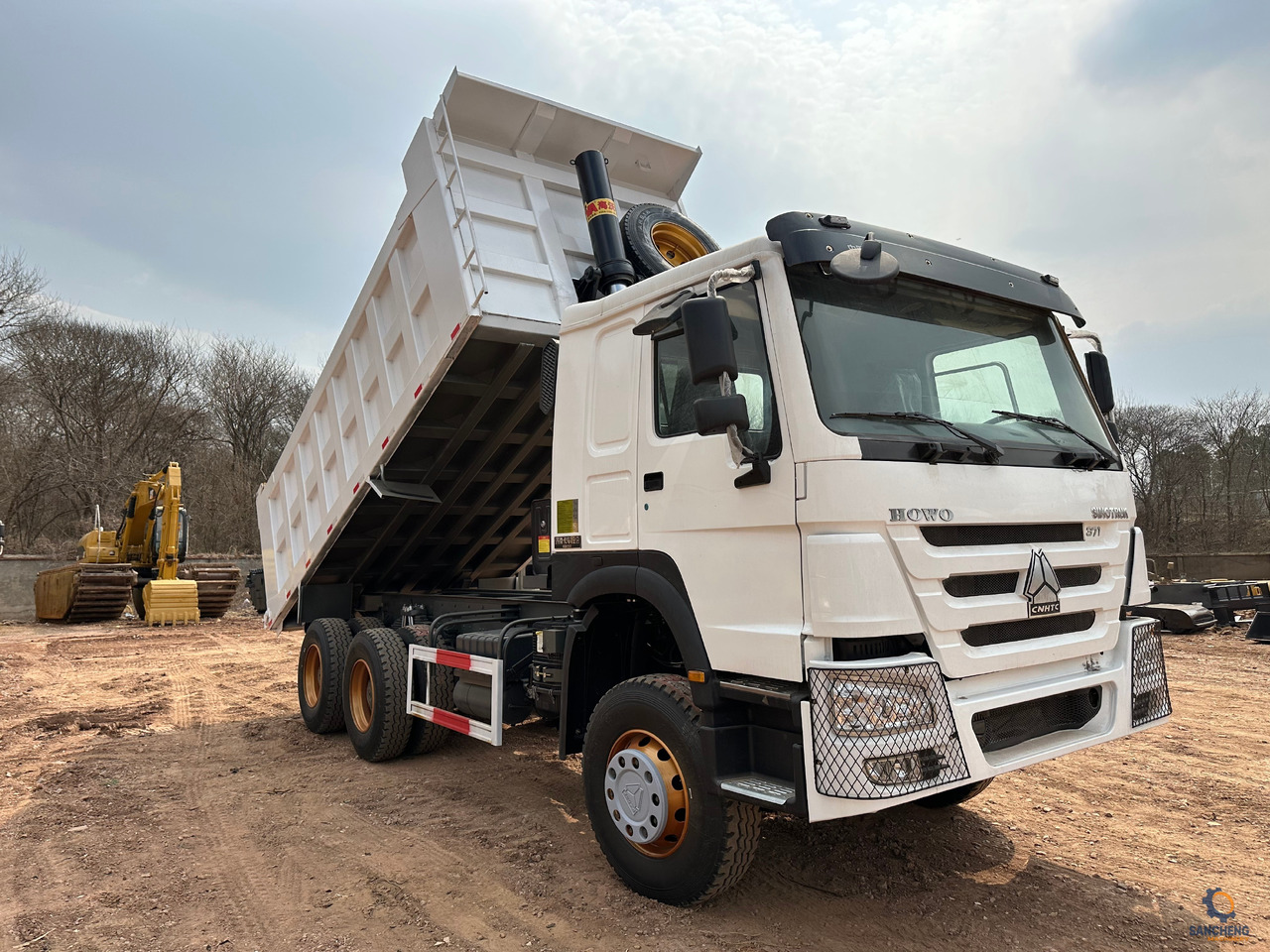 Truk jungkit untuk pengangkutan mesin berat SINOTRUK Howo Dump truck 371: gambar 9