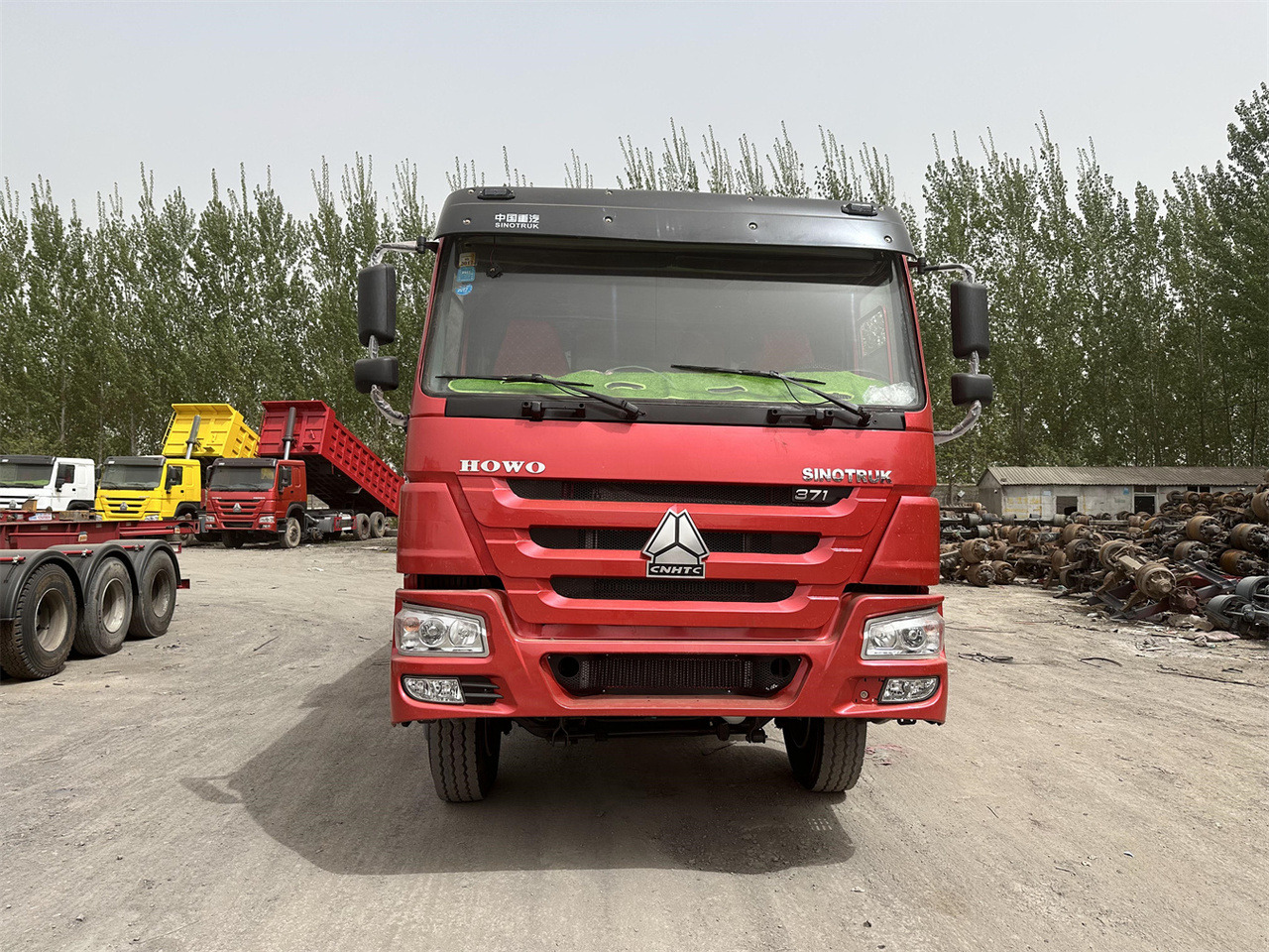 SINOTRUK Howo Dump truck 371 - Truk jungkit: gambar 3 SINOTRUK Howo Dump truck 371 - Truk jungkit: gambar 3