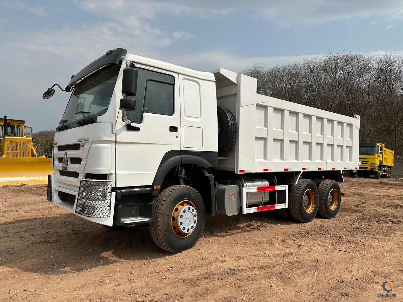 SINOTRUK Howo Dump truck 371 - Truk jungkit: gambar 3 SINOTRUK Howo Dump truck 371 - Truk jungkit: gambar 3