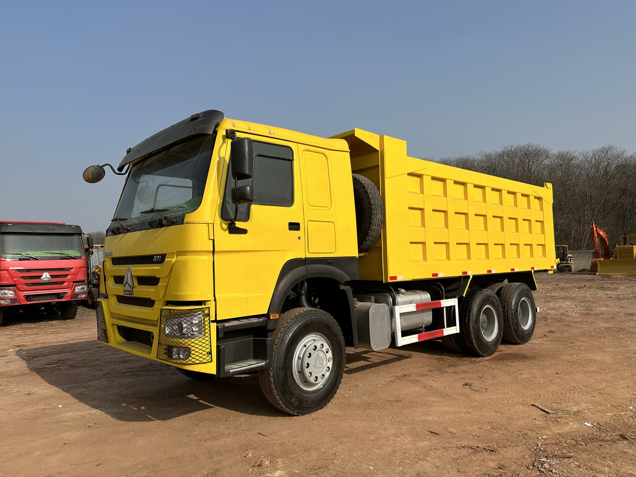 SINOTRUK Howo Dump truck 371 - Truk jungkit: gambar 2 SINOTRUK Howo Dump truck 371 - Truk jungkit: gambar 2