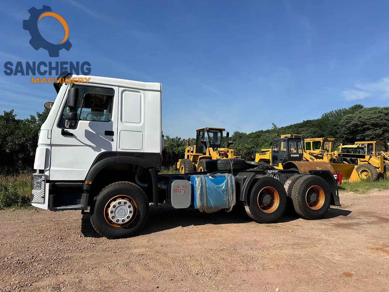 SINOTRUK HOWO Truck Head 371 - Tractor head: gambar 3 SINOTRUK HOWO Truck Head 371 - Tractor head: gambar 3
