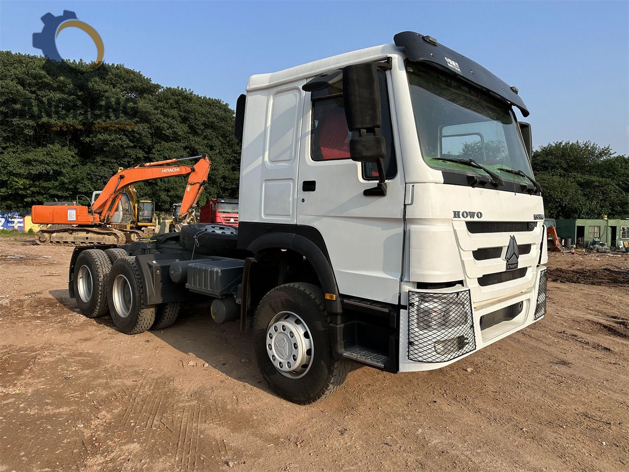 SINOTRUK Howo tractor unit 371hp - Tractor head: gambar 1 SINOTRUK Howo tractor unit 371hp - Tractor head: gambar 1