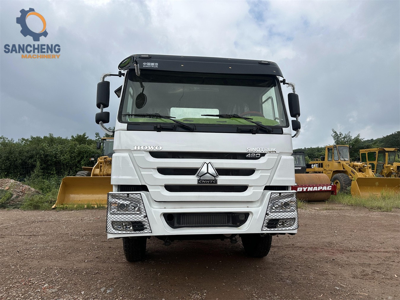 SINOTRUK Howo tractor unit 420hp - Tractor head: gambar 4 SINOTRUK Howo tractor unit 420hp - Tractor head: gambar 4
