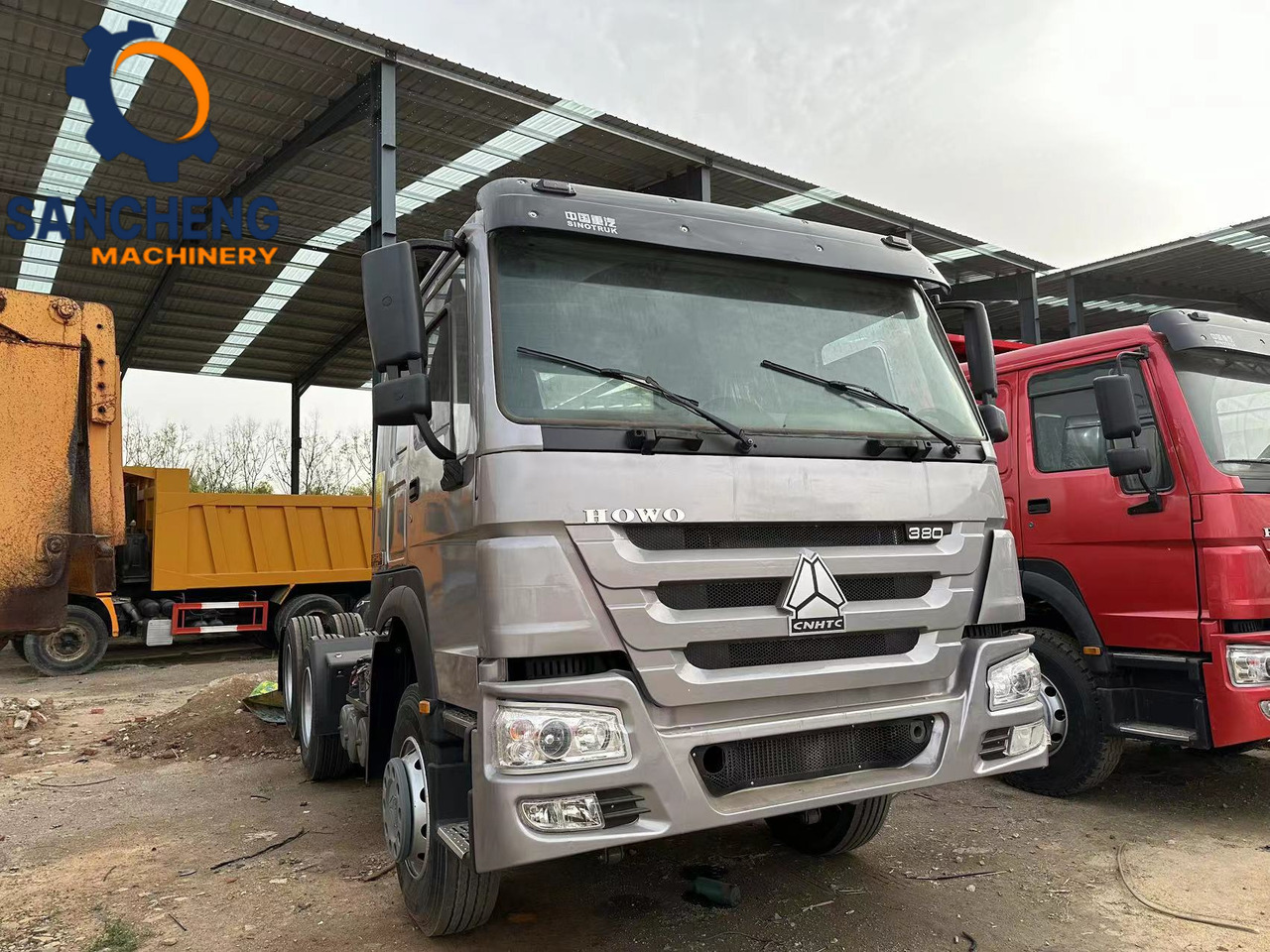 Sinotruk HOWO 380hp 6x4 tractor - Tractor head: gambar 4 Sinotruk HOWO 380hp 6x4 tractor - Tractor head: gambar 4